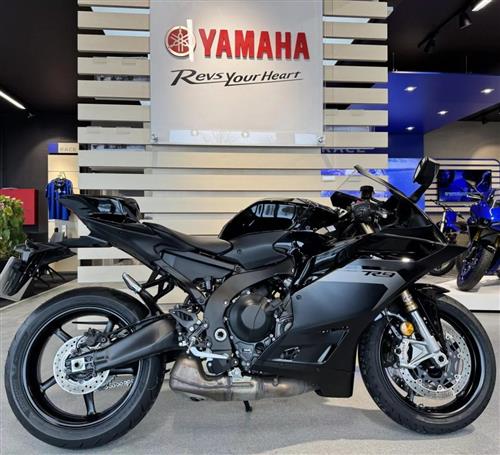 Yamaha YZF R9